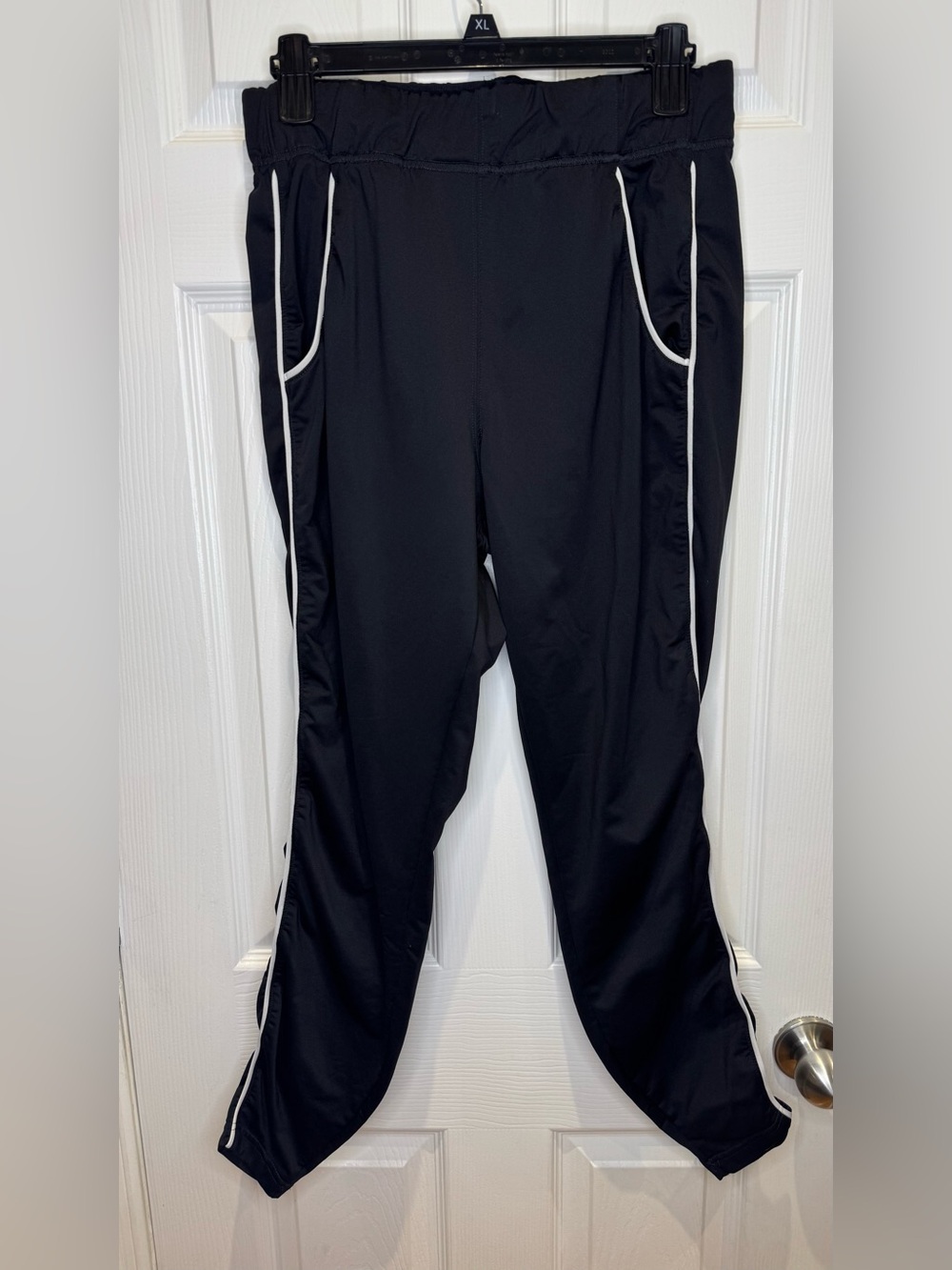 GymShark Leggings Women's Medium Cinched Ankle Black Athletic Running Workout